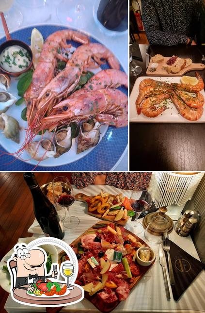 Try out seafood at La Péniche