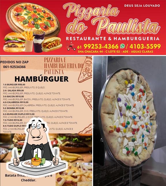 Comida em Pizzaria do Paulista