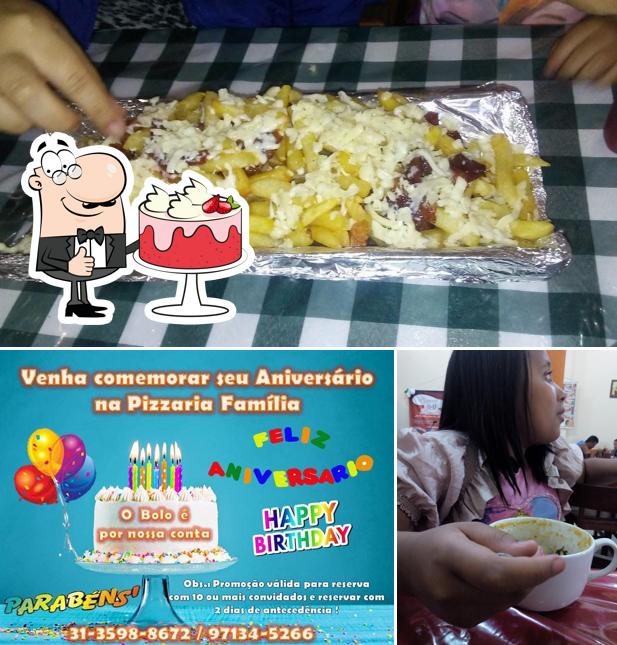 Look at this picture of Pizzaria família