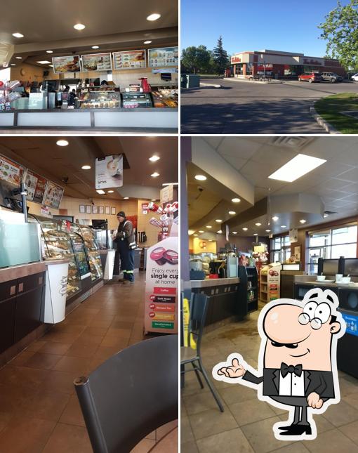 L'intérieur de Tim Hortons