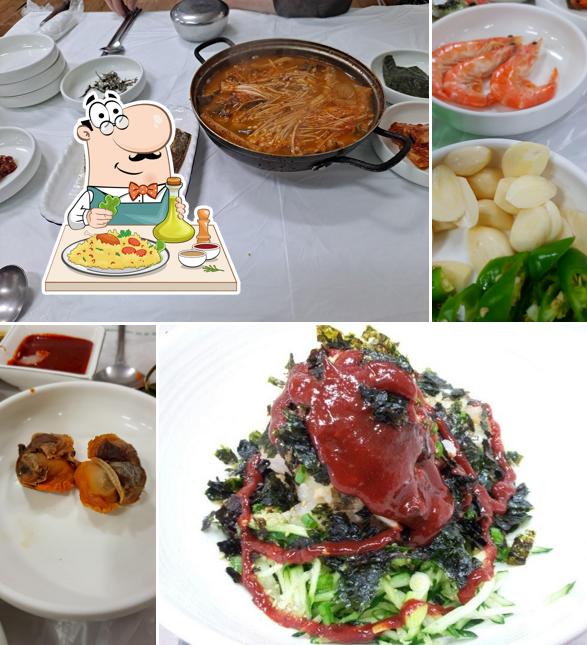 Comida en 세영자연산활어회