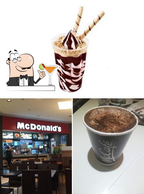 A imagem do McCafé Terraço Shopping’s bebida e interior