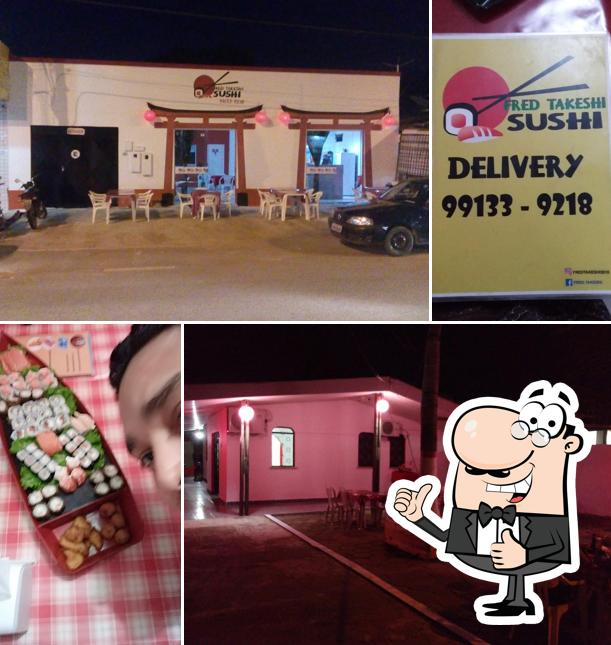 Vea esta imagen de Fred Takeshi Sushi Delivery