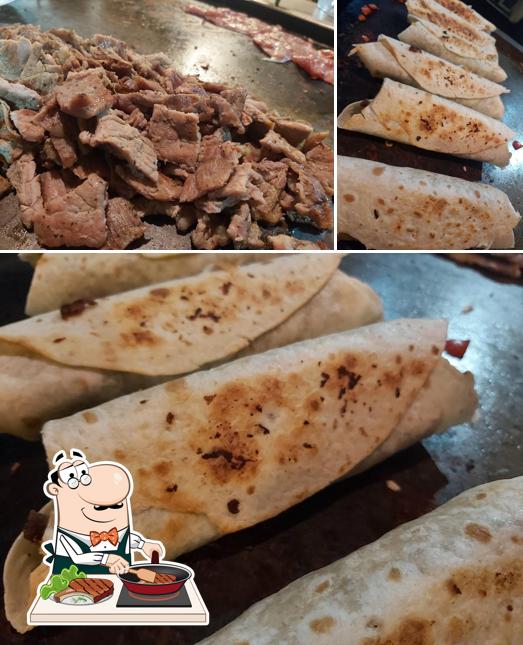 Попробуйте мясные блюда в "Burritos Orizaba"
