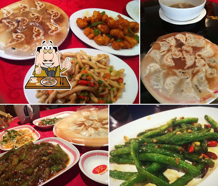 Order pizza at Liaoning Chinese Cuisine