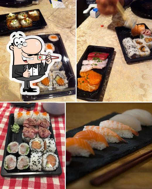 Sushi Express te ofrece rollitos de sushi