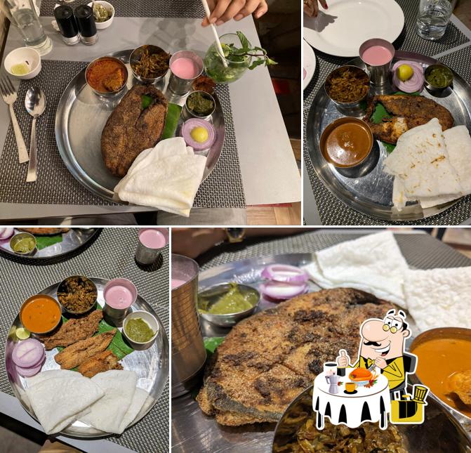 Food at Maasoli Lunch Home (Shivaji Park)