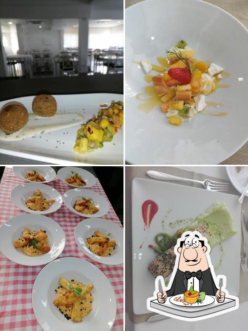 Еда в "Escola De Sabores"