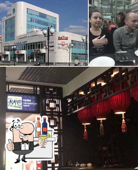 Las fotos de barra de bar y exterior en Винцек