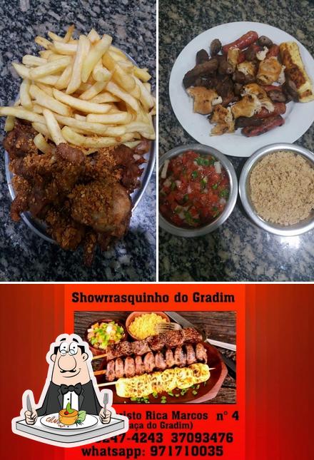 Comida em Showrrasquinho e Completão Do Gradim