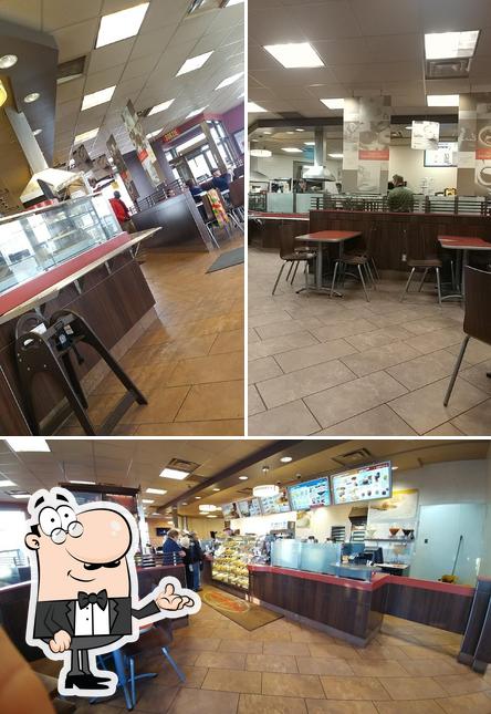 Découvrez l'intérieur de Tim Hortons