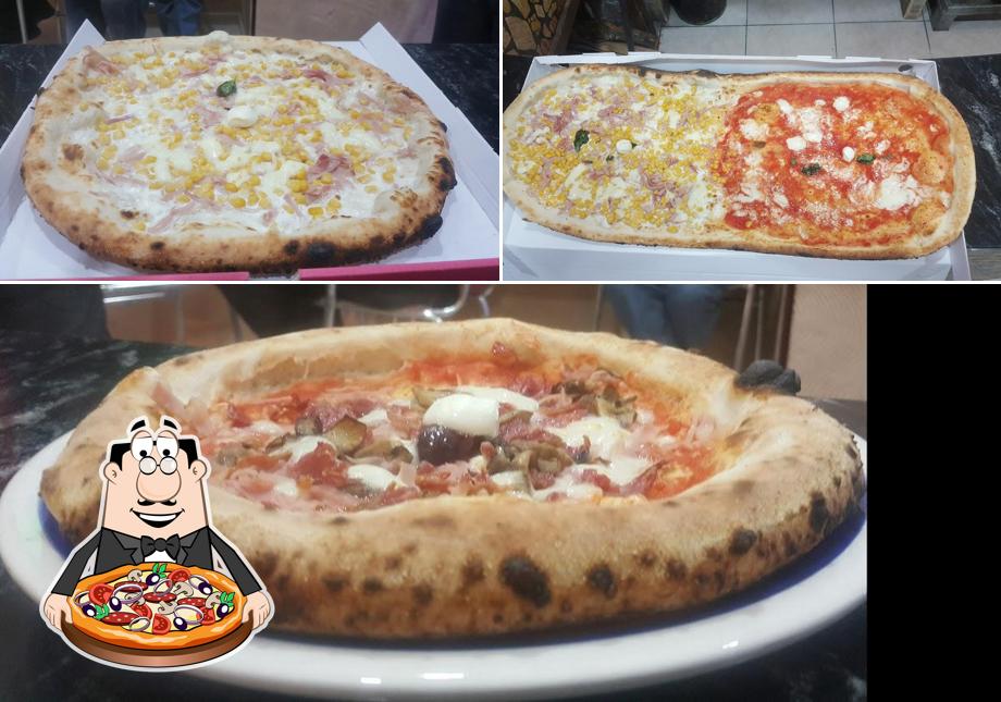 A Pizzeria Da Ciccio, puoi provare una bella pizza