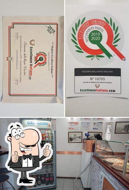 Regarder cette image de Pizzeria dell'Aspio Vecchio