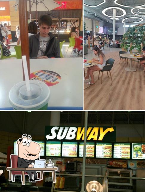 El interior de Subway