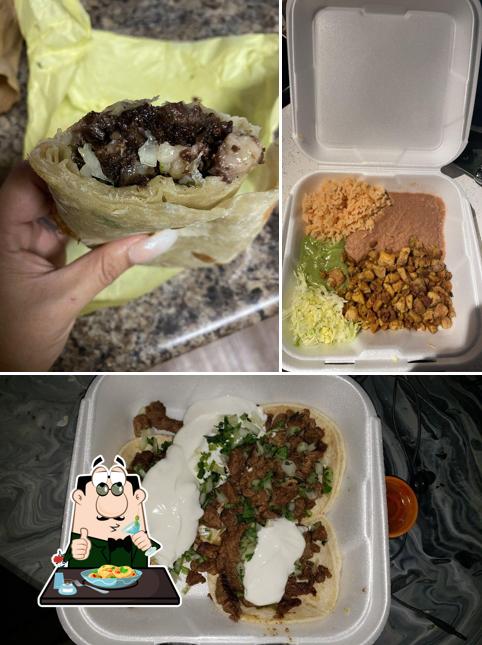 Еда в "Torres Mexican Food."
