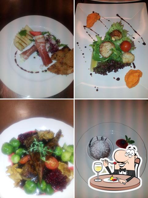 Food at Torvet restaurant og bar