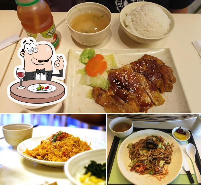 Food at Zen Noodle Cafe