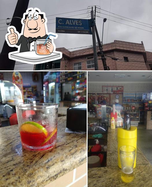 Among various things one can find drink and exterior at Panificadora Glóriamar