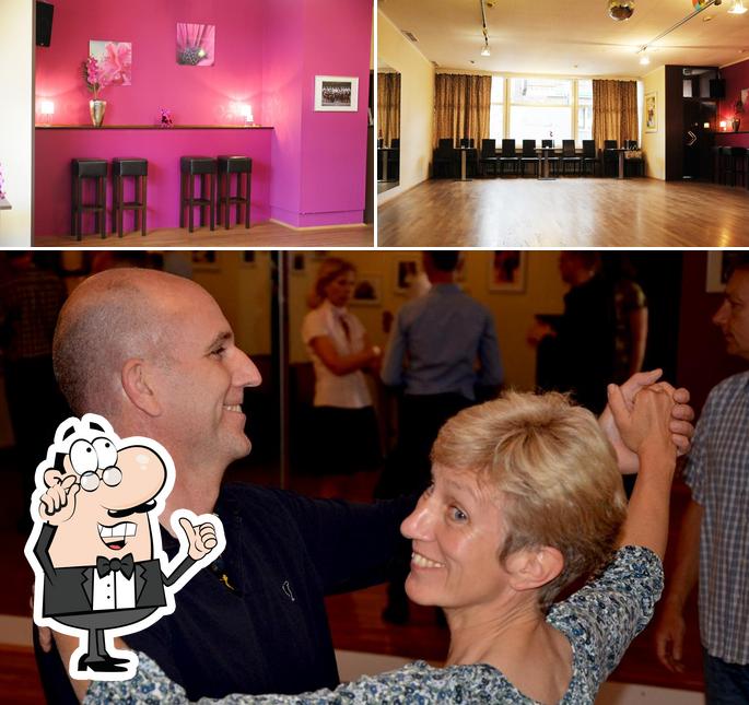 L'intérieur de Der Tanzsalon - Tanzschule