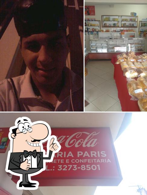 Look at the photo of Padaria Paris