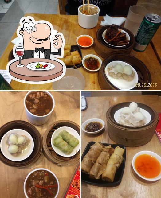 Food at Harbour City Dimsum House