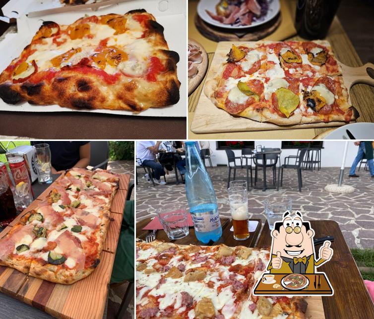 Scegli una pizza a Bistrot Coruja Madonna di Campiglio