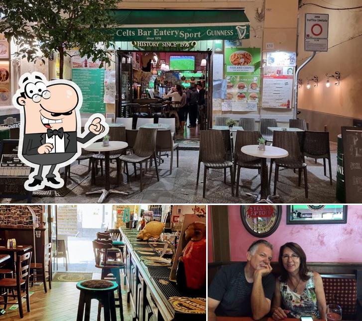 Gli interni di The Horse Shoe Bar