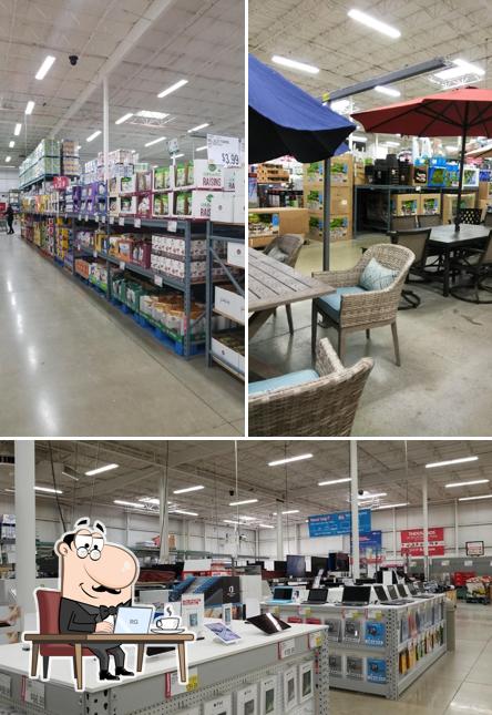 El interior de BJ's Wholesale Club