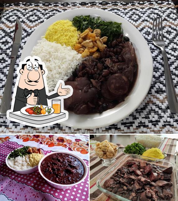 Comida em Feijoada Da Renata