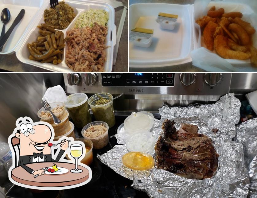 Marty's BBQ in Wilson - Restaurant menu and reviews