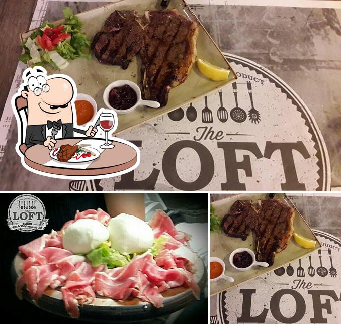 Prenditi i piatti di carne a Loft Club Roma