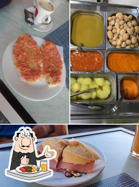 Meals at Cafetería El Mayorazgo