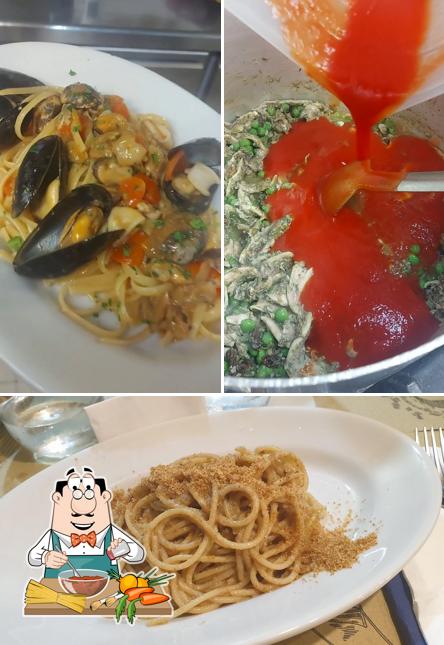 Spaghetti alla bolognese al A' Latruzza L'Antica posada d'Acitrezza