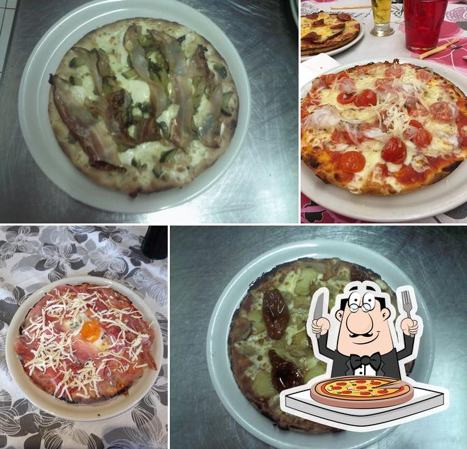 Choisissez des pizzas à Pizzeria Abruzzese Pordenone