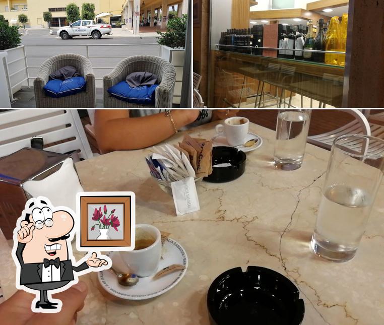 Gli interni di Bar Italia - Caffetteria e Gelateria