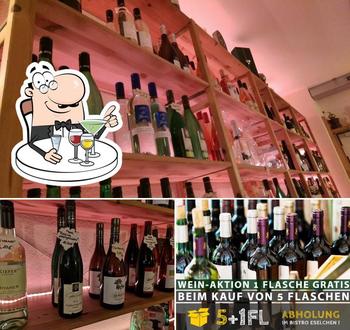 Bistro Eselchen sert des boissons alcoolisées