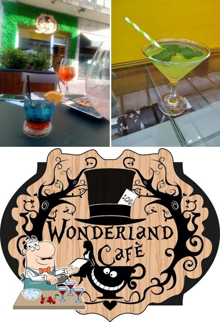 Wonderland Club serves alcohol