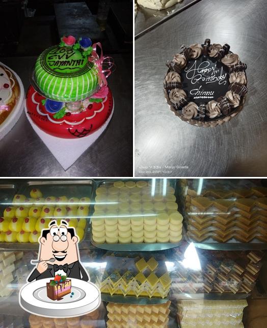 Fresh cakes from the oven of top bakery in Gurgaon | Gurgaon Bakers