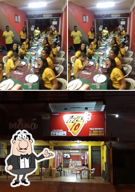 O interior do Pizza 10