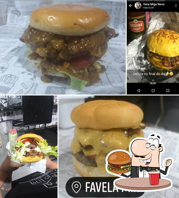 Consiga um hambúrguer no Favela Mix Burger