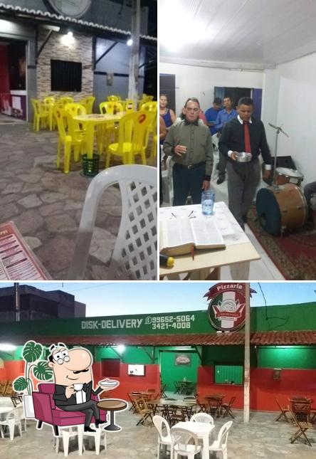 O interior do O Rei Da Pizza