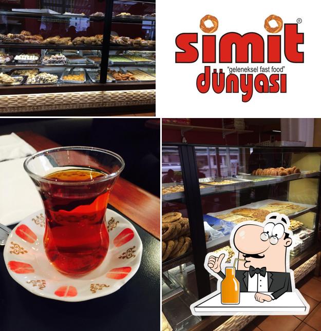 Goditi un drink a Simit Dünyasi