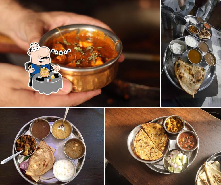 Food at Bajaj Vaishno Dhaba