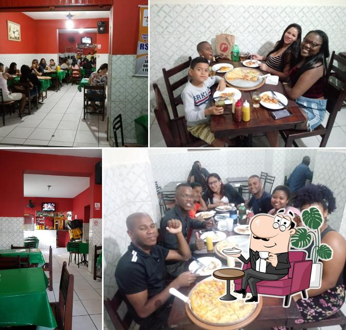 O interior do Pizzaria SaboReal