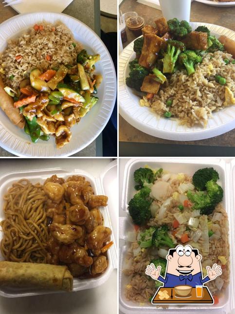 Meals at Golden China