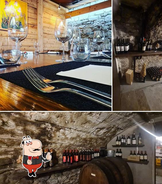 Il est fort sympathique de prendre un verre de vin à Grotto Scalinata