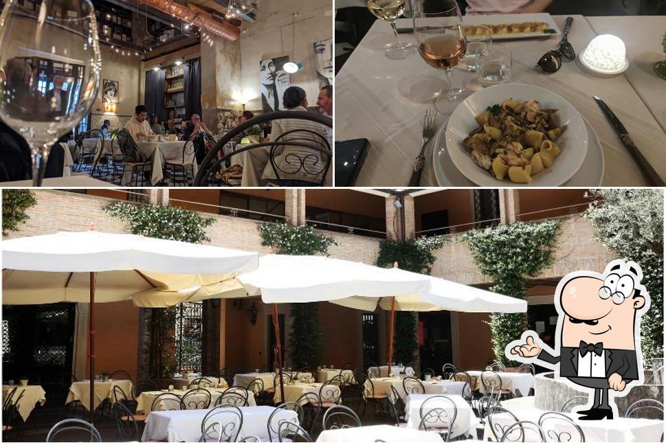 La interni e cibo del ristorante