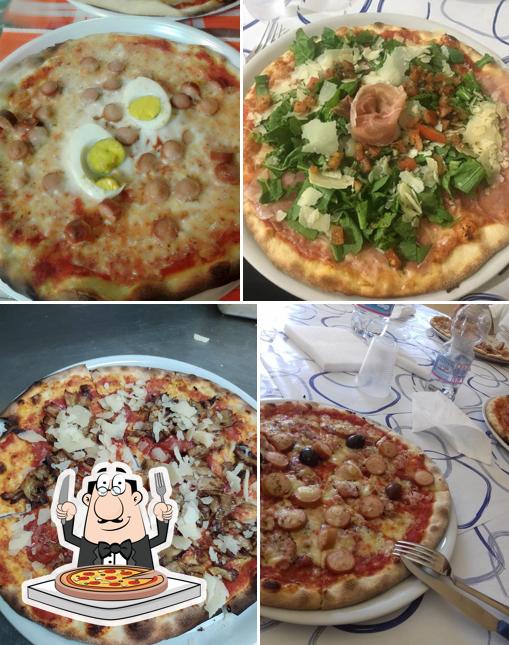 Choisissez des pizzas à Rosticceria Il Gallo D'Oro Di Antonio Macaluso