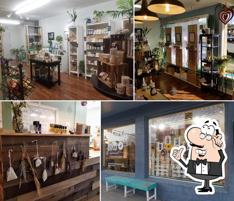 Mockingbird Apothecary & General Store in Longwood - Restaurant reviews