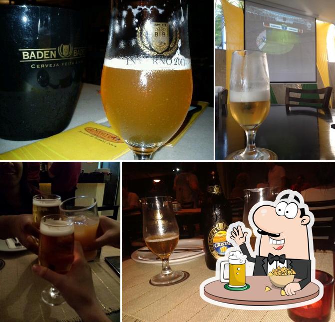Azenda Batataria e Bar fornece uma opção de cervejas